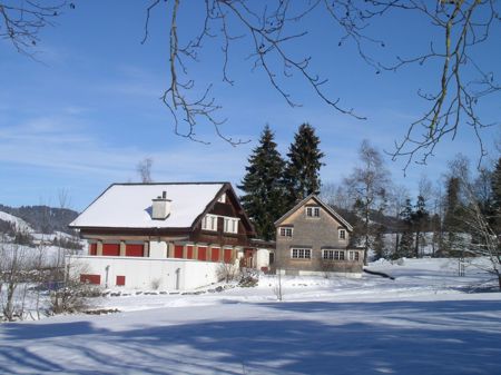 03-HiBo-aussen-im-Winter